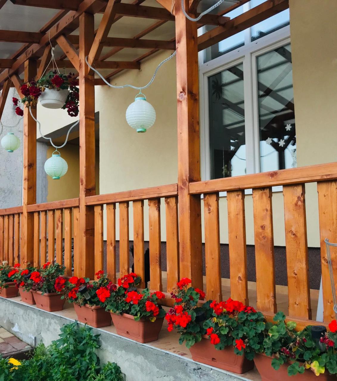Kokusz Apartmanok Eger Exteriör bild