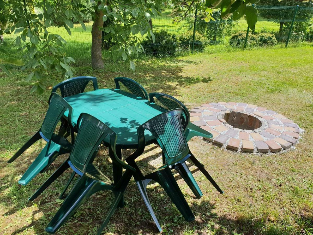 Kokusz Apartmanok Eger Exteriör bild