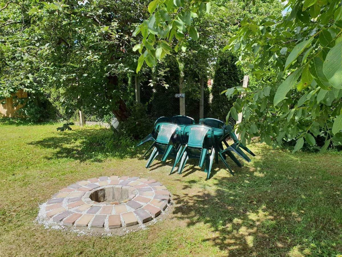 Kokusz Apartmanok Eger Exteriör bild